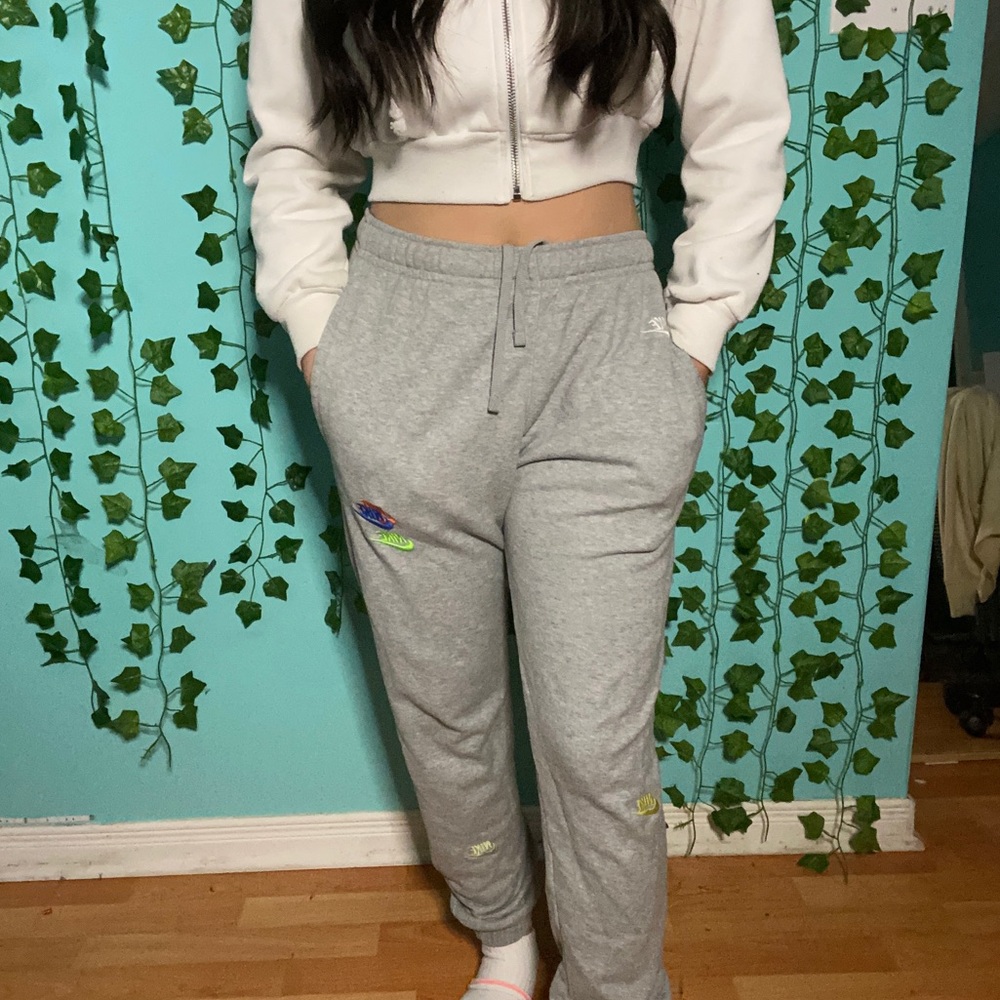 nike sweatpants